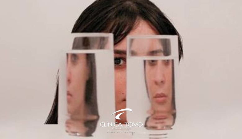 HARMONIZAÇÃO FACIAL X DESARMONIZAÇÃO FACIAL