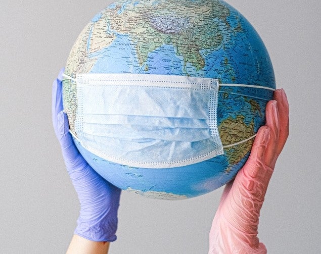“Maskne” Irritação pelo imprescindível uso contínuo de máscaras